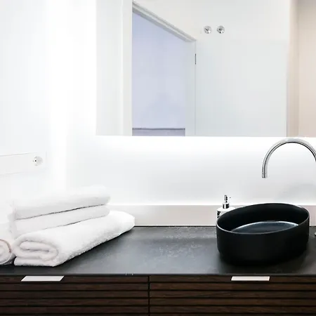 Salustiano Three Апартаменты Понтеведра